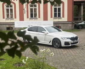 Transportas - Automobilių nuoma vestuvėms/ filmavimai - 1