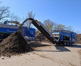 Įvairios technikos nuoma - Lėtaeigis universalus smulkintuvas - 1