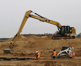 Buldozerių, ekskavatorių, vibrovolų, greiderių nuoma, - Ekskavatoriaus nuoma - 1 Ekskavatoriaus nuoma - Buldozerių, ekskavatorių, vibrovolų, greiderių nuoma, - 1