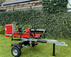 Nuomos paslaugos - Malkų skaldyklės nuoma - 3