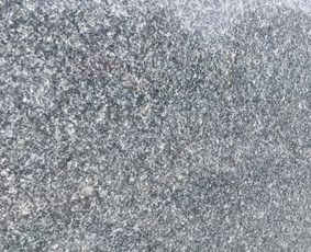 Granito plok&scaron;tės kapams, dengimas - Paminklai, Dengimas granito plok&scaron;tėmis Marijampolė - 4