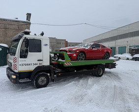 Avarinis automobilio atrakinimas - Tralo paslaugos- techninė pagalba kelyje 24/7 - 1