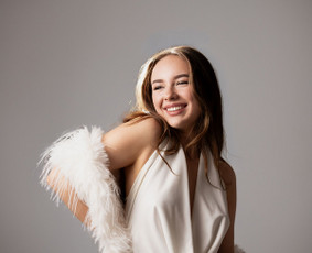 Renginiai, &scaron;ventės - Atlikėja ir renginių vedėja Radvilė - 1