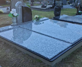 Granito plok&scaron;tės kapams, dengimas - Paminklai - 4