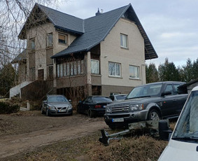 Sodo, mediniai nameliai - Stoginių, pavėsinių statyba. Stogo darbai. Karkasiniai namai - 2