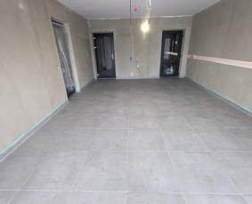 Grindų lyginimas - Plytelių klijavimas, laminato klojimas - 1