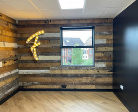 Daiktų kabinimas - Meistras į namus Kaune 24/7 - 2