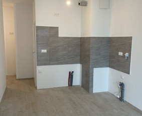 Vidaus apdailos darbai - Plytelių Klojimas - 4