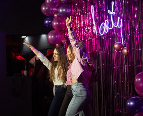 Vaikų &scaron;venčių dekoravimas - Augalų menas - dekoras ir žalioji interjero estetika - 2