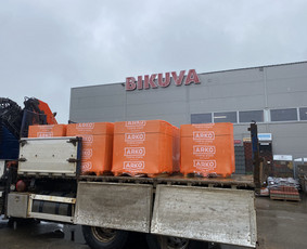 Dalinių krovinių pervežimas Lietuva - Anglija - Fiskaro paslaugos, savivartis su kranu griebtuvais - 4