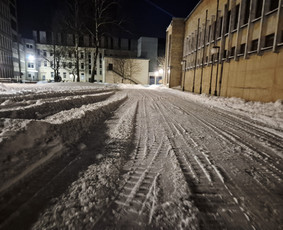 Sniego valymas nuo stogų - Sniego valymas &Scaron;iauliai - 1