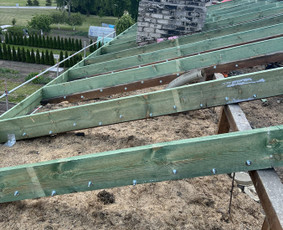 Stoglangių montavimas - Kokybi&scaron;kas &scaron;laitinių ir plok&scaron;čių stogų dengimas! - 2