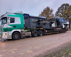 Krovinių pervežimas - Negabaritinių krovinių pervežimas,tralas,platforma - 3