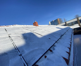 Auk&scaron;talipiai - Sniego kasimas nuo stogų Žemaitijoje - 4