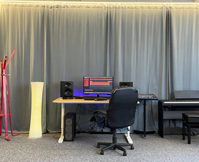 Dainų įra&scaron;ymas - Repeticijų ir įra&scaron;ų studija Klaipėdoje - 1