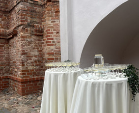 Šampano staliukas / Šampano burbuliukai / Darbų pavyzdys ID 4284821