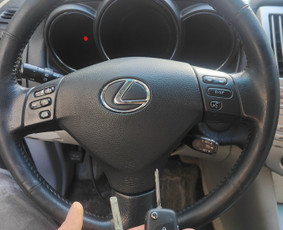 Automobilių raktų gamyba ir programavimas / Okauto_paslaugos / Darbų pavyzdys ID 4286013
