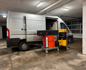 Transportas - Perkraustymo paslaugos ir &scaron;iuk&scaron;lių i&scaron;vežimas - 1