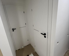 Vidaus apdailos darbai - Vidaus durų montavimas - 1