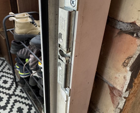 Durų remontas - Langų ir durų remontas &ndash; greitai ir patikimai - 1