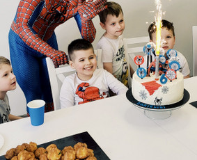 Renginiai, &scaron;ventės - Žmogus voras ir kiti berniuki&scaron;ki personažai - 1