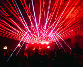 Vakarėlių ap&scaron;vietimas - Ap&scaron;vietimas &ndash; Įgarsinimas &ndash; Led Ekranai &ndash; Lazeriai &ndash; Video - 1