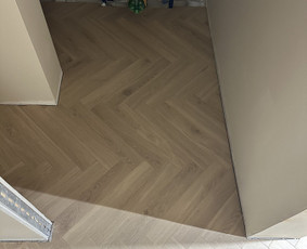 Laminato, vinilo (click sistema) klojimas, išlyginamasis / DASS grindų sprendimai / Darbų pavyzdys ID 4291175