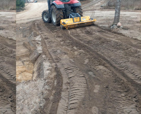 Žemės frezavimas - Mini Ekskavatoriaus, bobcat, savivarčio ir krano paslaugos - 1