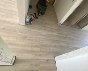 Vidaus apdailos darbai - Vinilinių grindų montavimas/i&scaron;lyginamosios pilimas/parketas - 2