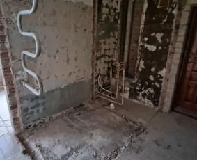 Vidaus apdailos darbai - Atliekame Griovimo darbus. I&scaron;vežame statybinį gruza. - 1