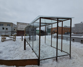 Stiklinių vitrinų gamyba - Gaminame įvairiausių dydžių veidrodžiai ir stiklo gaminiai - 3