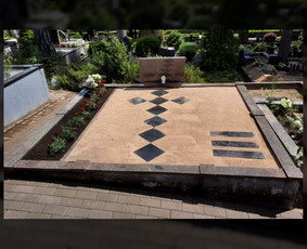 Kapų apželdinimas - Kapų įrengimas restauravimas, granito gaminiai - 3