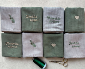 Staltiesių siuvinėjimas - Siuvinėjame logotipus, darbo rūbus, uniformas ir kt. - 1