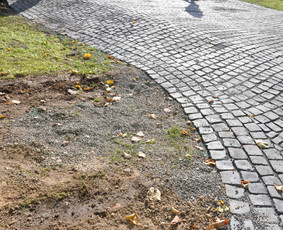 Akmens Grindinys, trinkelės / Laidus grindinys / Darbų pavyzdys ID 4294271
