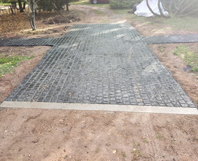 Kelio bortų įrengimas - Vandeniui Laidus Grindinys - 1