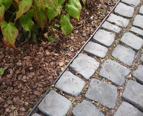 Vejos bortelių įrengimas - Vandeniui Laidus Grindinys - 1