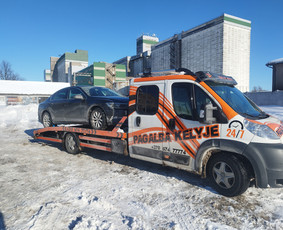 UAB „Miservis" – Tralas ir pagalba kelyje 24/7 Palangoje. / Pagalba kelyje Palangą 24/7 / Darbų pavyzdys ID 4294479