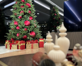 Dovanų pakavimas - &Scaron;venčių dekoravimas, kalėdiniai dekorai, rekvizitų nuoma - 1