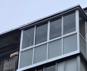 Balkonų stiklinimas - Langų gamyba ir montavimas visoje Lietuvoje - 1