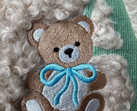 Staltiesių siuvinėjimas - Siuvinėjame logotipus, darbo rūbus, uniformas ir kt. - 4