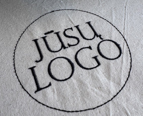 Siuvinėtų dovanų gamyba - Siuvinėjame logotipus, darbo rūbus, uniformas ir kt. - 1