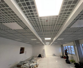 Armstrong lubų montavimas / Baltic construction, MB / Darbų pavyzdys ID 4304501