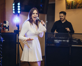 Muzikantai, dainininkai, grupės - Vedėjai, Dj, Atlikėja - Komanda Ailu - 3