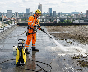 Stogų ir lietvamzdžių valymas - Kaminu valymas, Stogų plovimas, lietvamzdžių valymas - 3