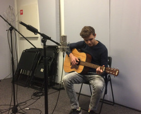 Dainavimo, pianino mokytoja Vilniuje - Privačios vokalo pamokos - 1 Privačios vokalo pamokos - Dainavimo, pianino mokytoja Vilniuje - 1