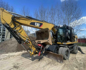 Statybinės technikos nuoma - Ratinio ekskavatoriaus (20t) nuoma su operatoriumi - 1