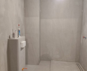 Plytelių klijavimas - Поклейка плитки - 4