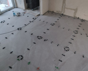 Plytelių klijavimas - Поклейка плитки - 3