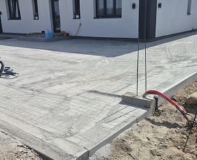 Kelio bortų įrengimas - Trinkelių klojimas - 1