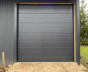 Garažo vartų remontas - Pigiausi pakeliami segmentiniai garažo vartai Lietuvoje - 1